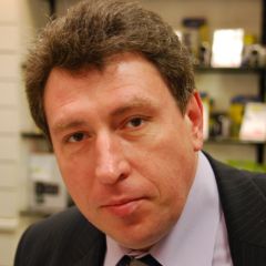 Попов Игорь